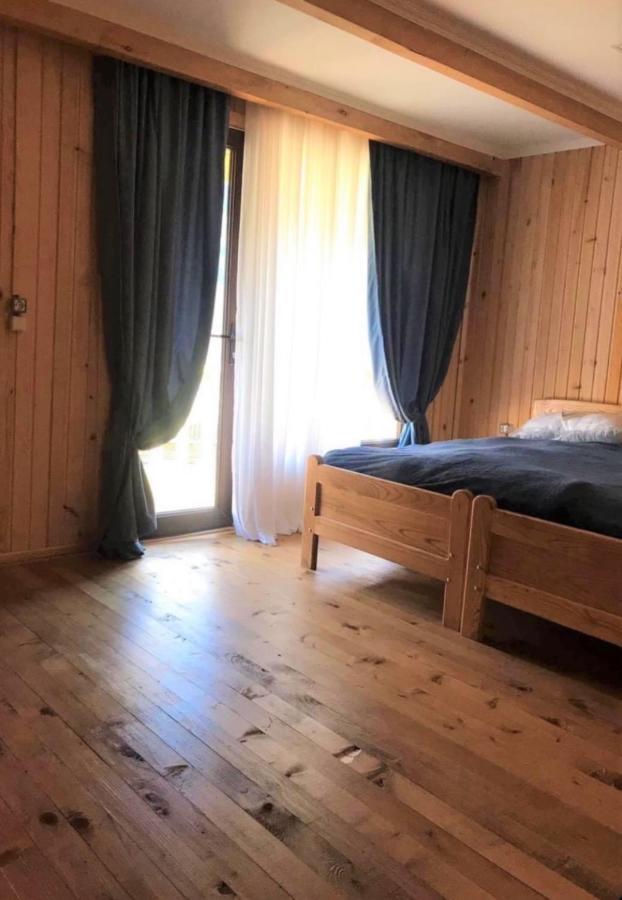 Hotel Chubezeni Местия Экстерьер фото