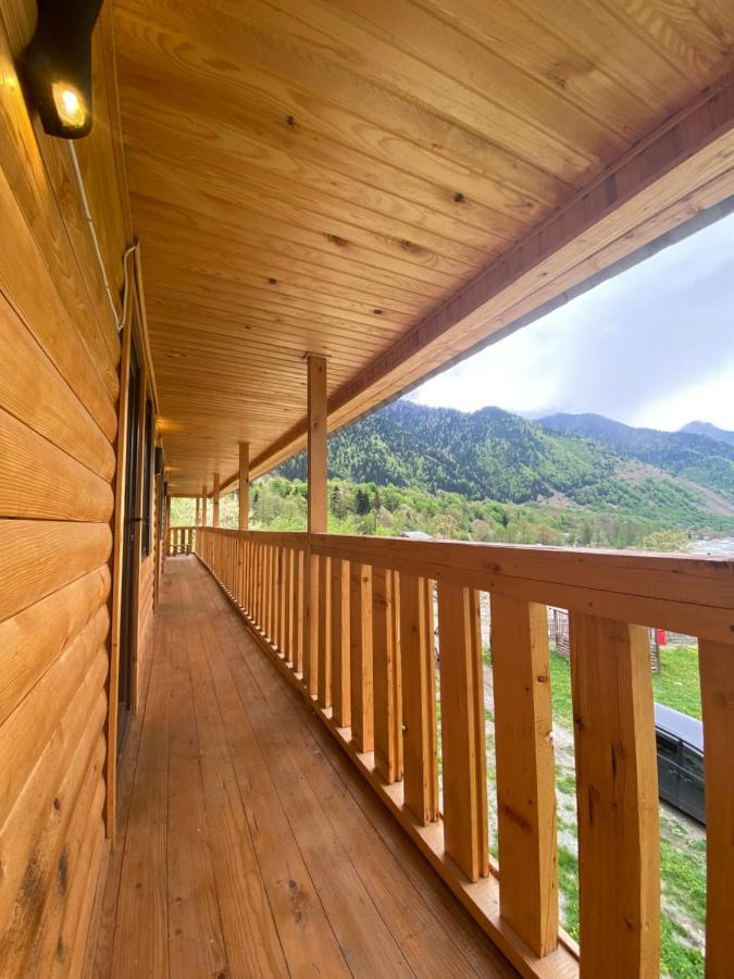 Hotel Chubezeni Местия Экстерьер фото