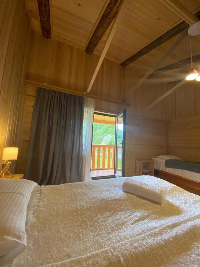 Hotel Chubezeni Местия Экстерьер фото