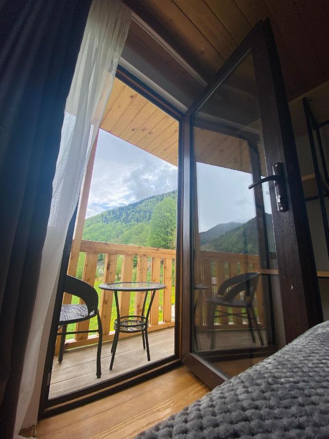 Hotel Chubezeni Местия Экстерьер фото